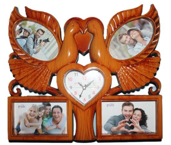🎁🕰️ 4 Photo Frame with Watch