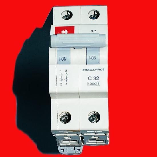 ⚡ Havells Double Pole MCB 32A – 1pc